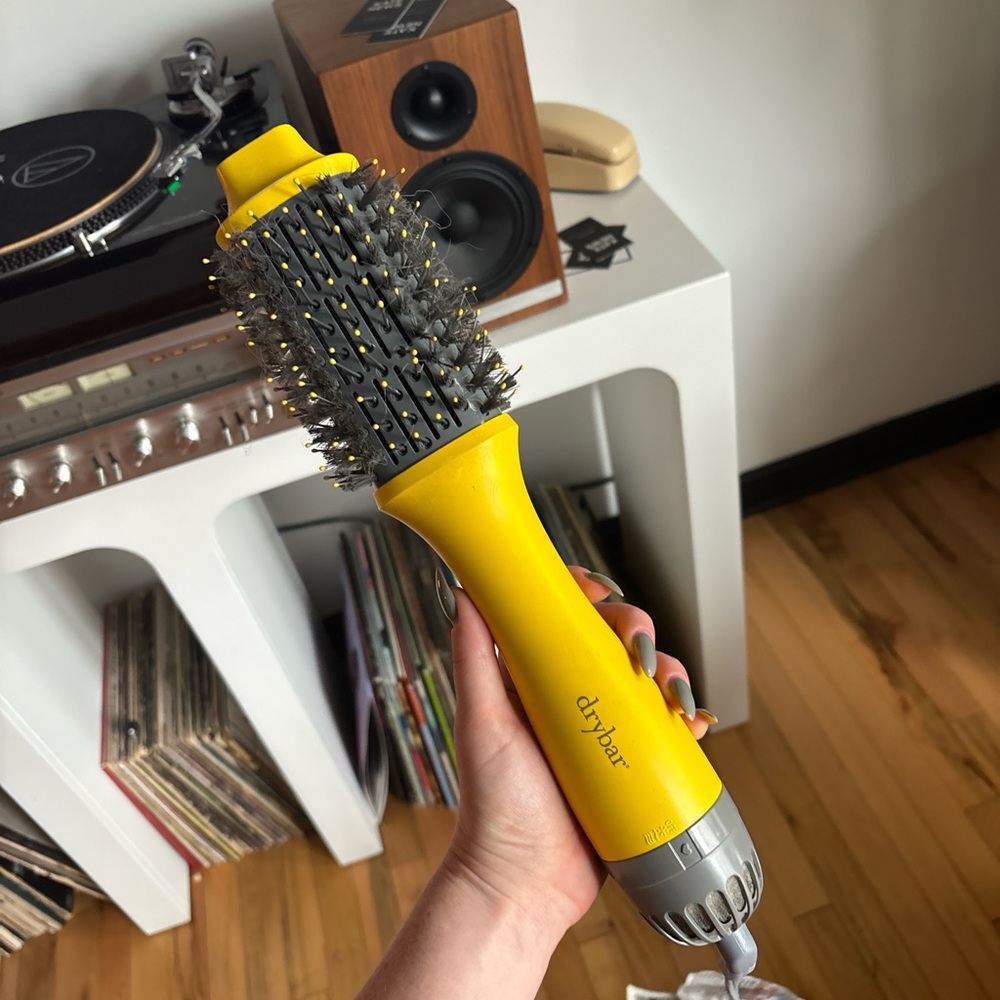 drybar one step round brush